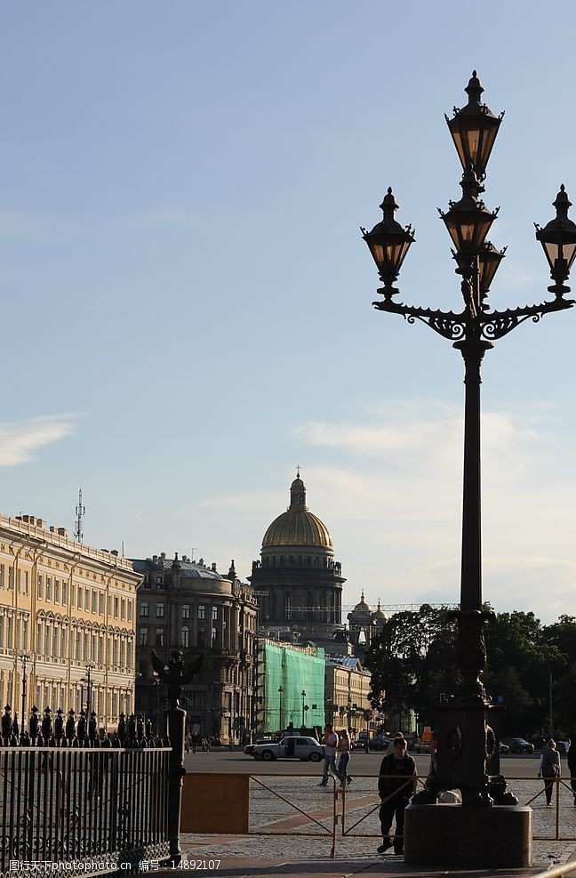 俄罗斯建筑莫斯科建筑和路灯图片