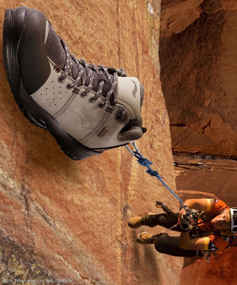李宁登山鞋攀岩运动员悬崖图片