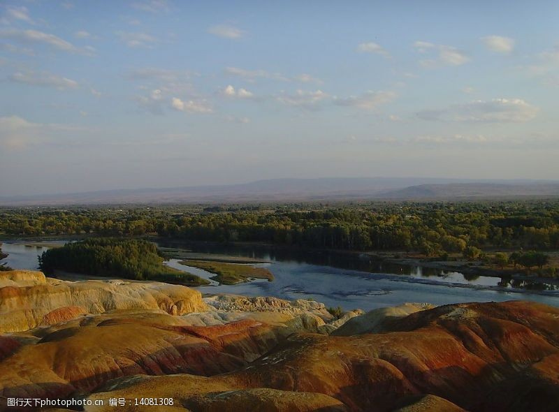 新疆风景河183川图片
