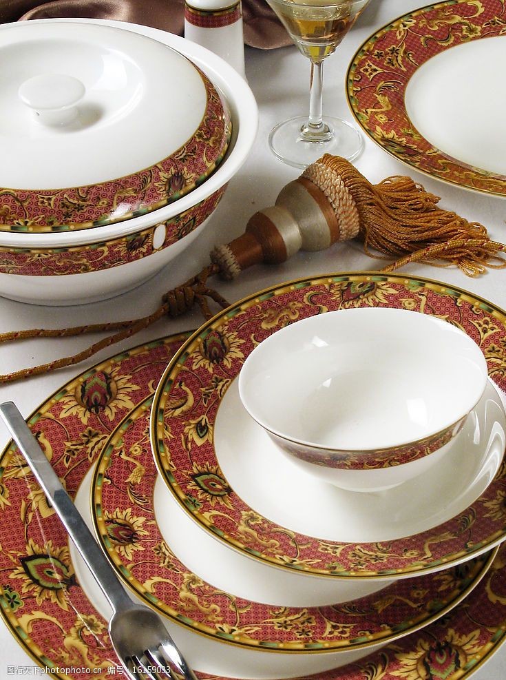 唐山骨质瓷餐具餐盘图片