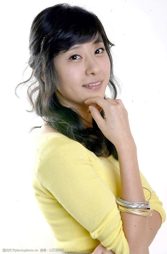 明星写真韩国女星全世红图片
