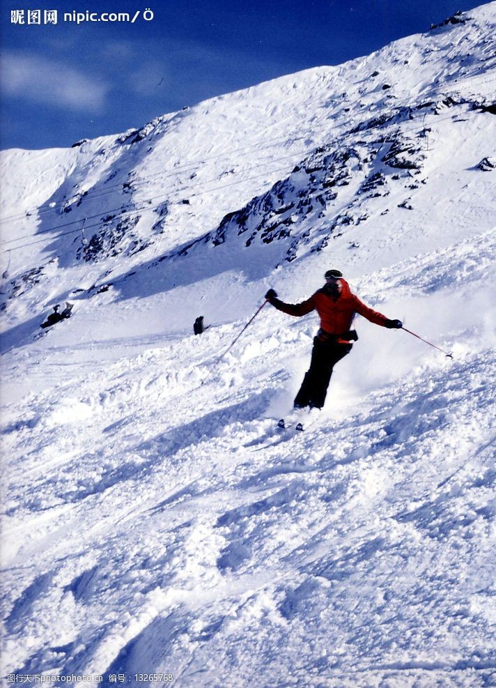 高山雪橇运动滑雪场图片